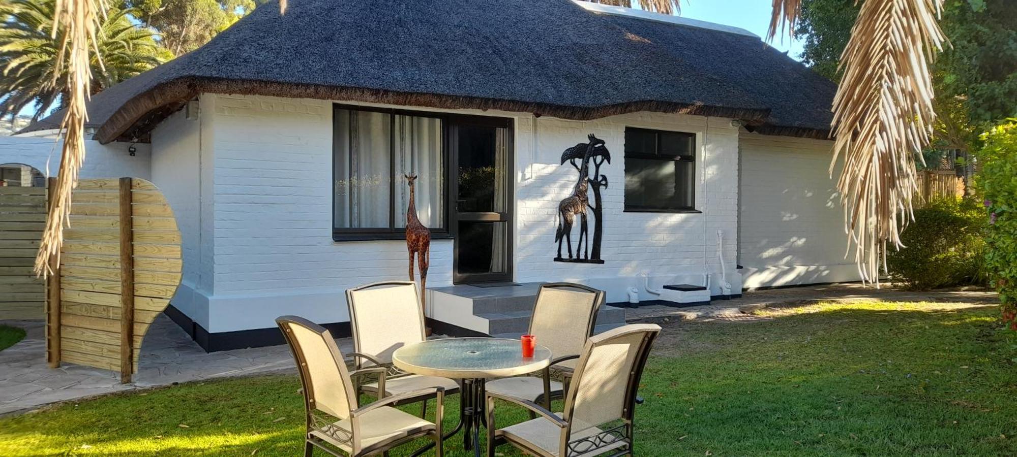 Easy Five Guest House Somerset West Exterior foto